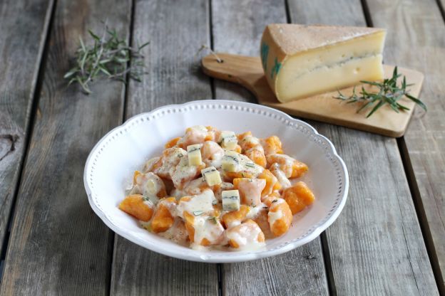 Kürbisgnocchi mit Morbierkäse