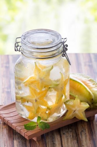 Detox Water mit Sternfrucht