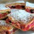 Marzipankuchen mit Stachelbeeren