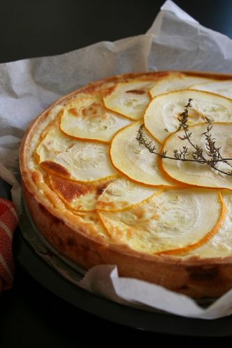Quiche mit gelber Zucchini