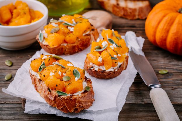 Squash Canapés