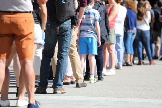 Warteschlangen vor Restaurants