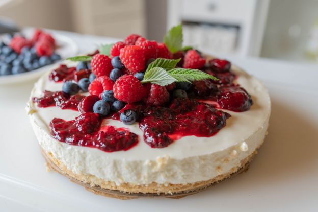Backfreie Beerentorte