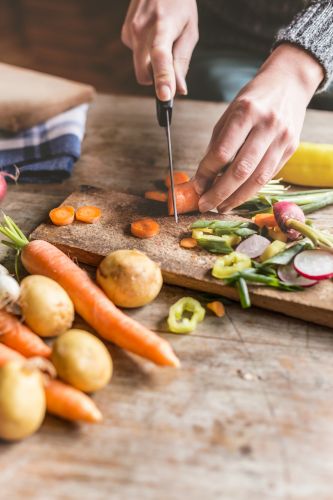 Obst und Gemüse erst im Büro schneiden