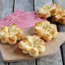 Brunchidee: Butterweiche Brioches in Blumenform