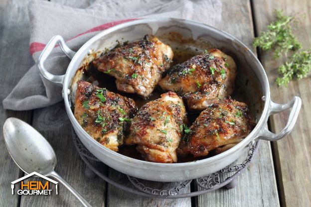 Karamellisiertes Knoblauch-Hähnchen