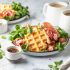 Käsewaffeln mit Feldsalat