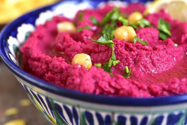 Rote-Bete-Hummus