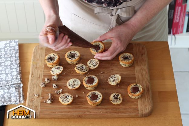 Mit Schokocreme befüllen