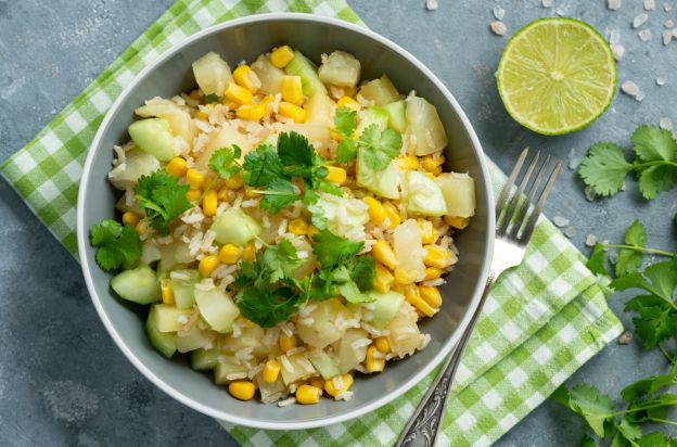 Karibisch: Reissalat mit Ananas