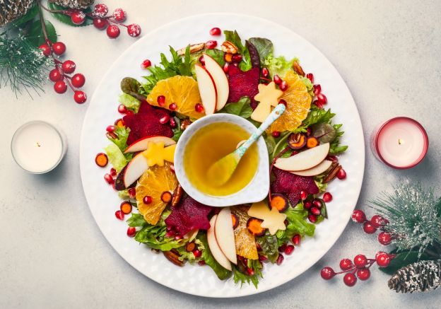 Vorspeise Menü 5: Weihnachtlicher Salat mit Orangen-Dressing