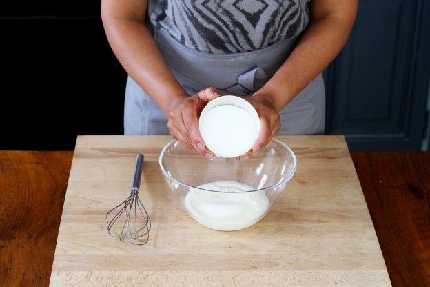 Joghurt und Zucker