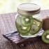 Detox Water mit Kiwis