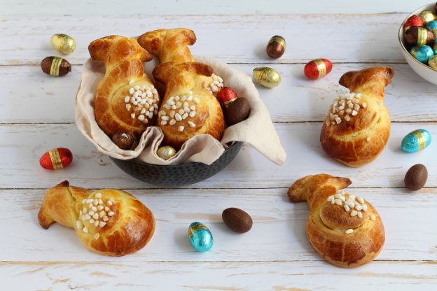 Dessert 3: Süße Osterhäschen aus Hefeteig