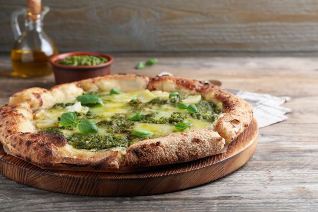 Basilikum Pesto Pizza