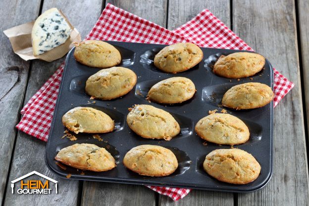 Herzhafte Madeleines à la Fourme d'Ambert