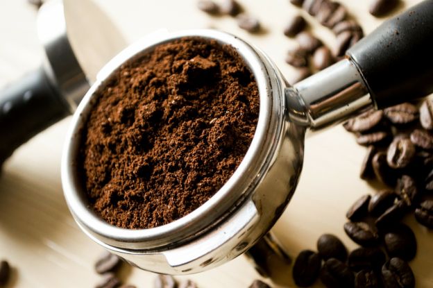 Die Kaffeebohnen sind vorgemahlen