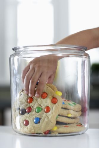 Cookies mit Erdnussbutter und Smarties