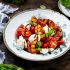 Pfirsich-Caprese-Salat