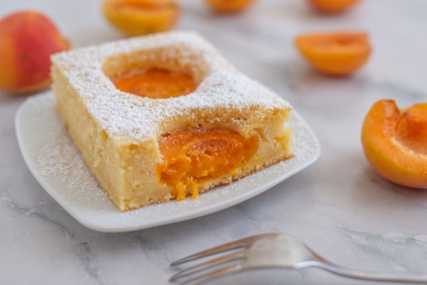 Aprikosen-Käsekuchen