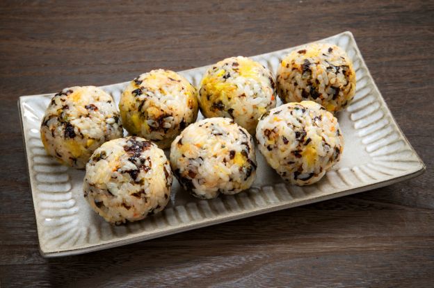 Koreanische Reisbällchen