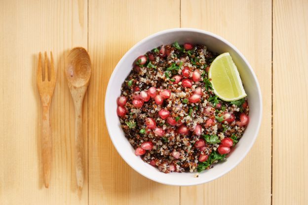 Quinoa-Salat mit Granatapfel