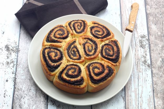 Polnischer Mohn-Strudel oder Makowiec
