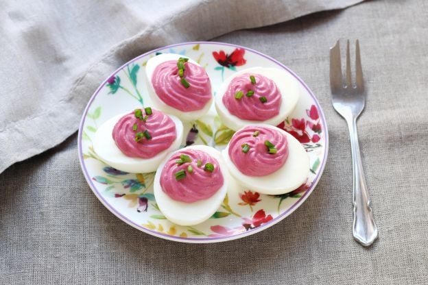 Russische Eier mit Roter Bete