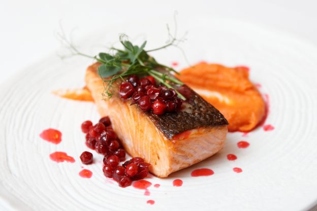 Lachssteak mit Cranberries