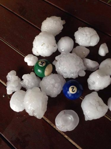 Oder gigantischer, tödlicher Hagel?