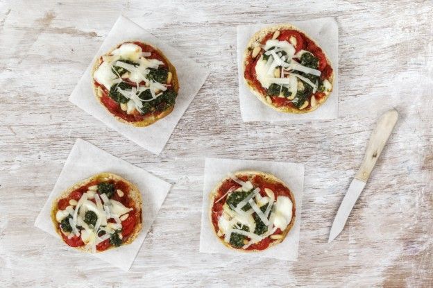 Pizza auf Pita-Brot