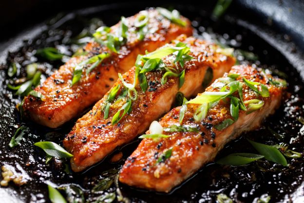 Glasierter Lachs
