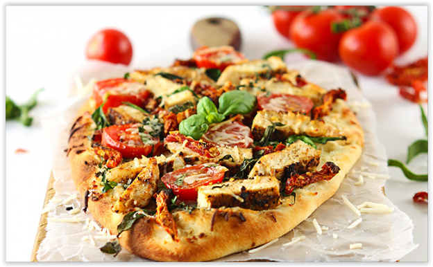 74. Hühnchenpizza auf Fladenbrot