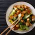 Pak Choi mit Tofu und Sesam-Soße