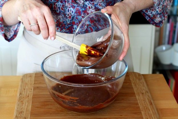 Nutella hinzugeben