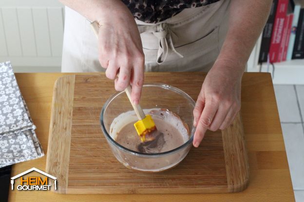 In einen Spritzbeutel füllen