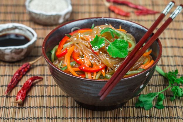 Asiatisch: Glasnudel-Salat