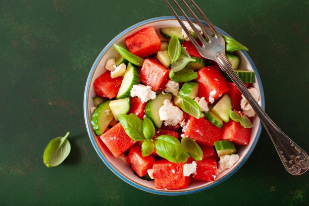 Gurkensalat mit Wassermelone