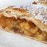 Apfelstrudel mit Vanillesoße