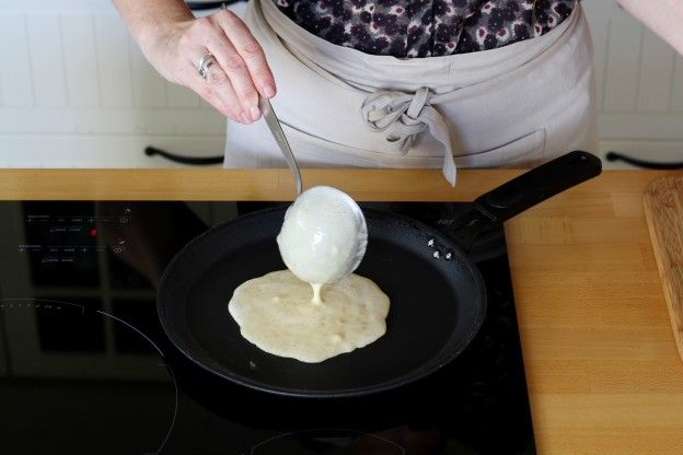 Pancakes ausbacken