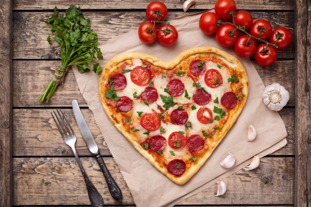 Herz-Pizza