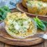 Herzhafte Muffins mit Feta und Spinat