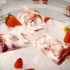 Himbeer-Erdbeer-Popsicles mit griechischem Joghurt
