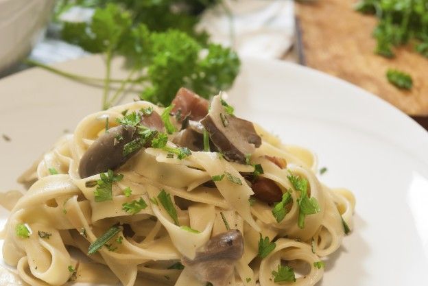 Tagliatelle mit Champignons