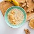 Porridge mit Erdnussmus