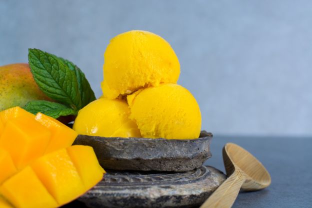 Köstliches Mangosorbet