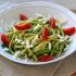 Zoodles mit Feta und Tomaten