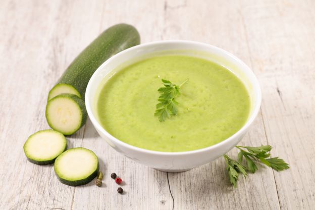 Zucchini-Koriander-Suppe