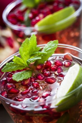 Mojito mit Granatapfel