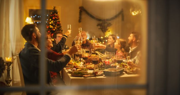 Weihnachtsessen mit der ganzen Familie